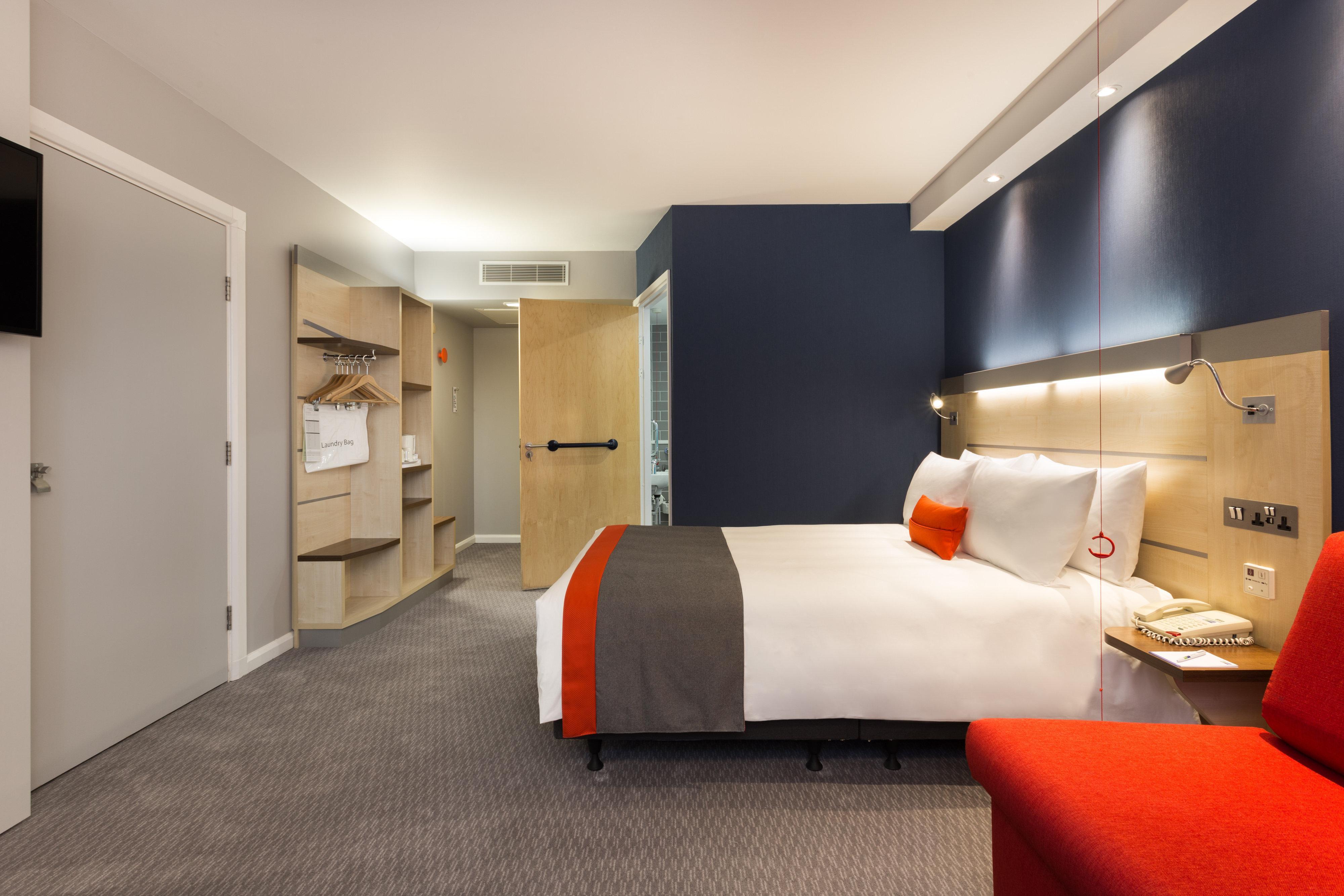 Holiday Inn Express London - Watford Junction By Ihg Номер фото