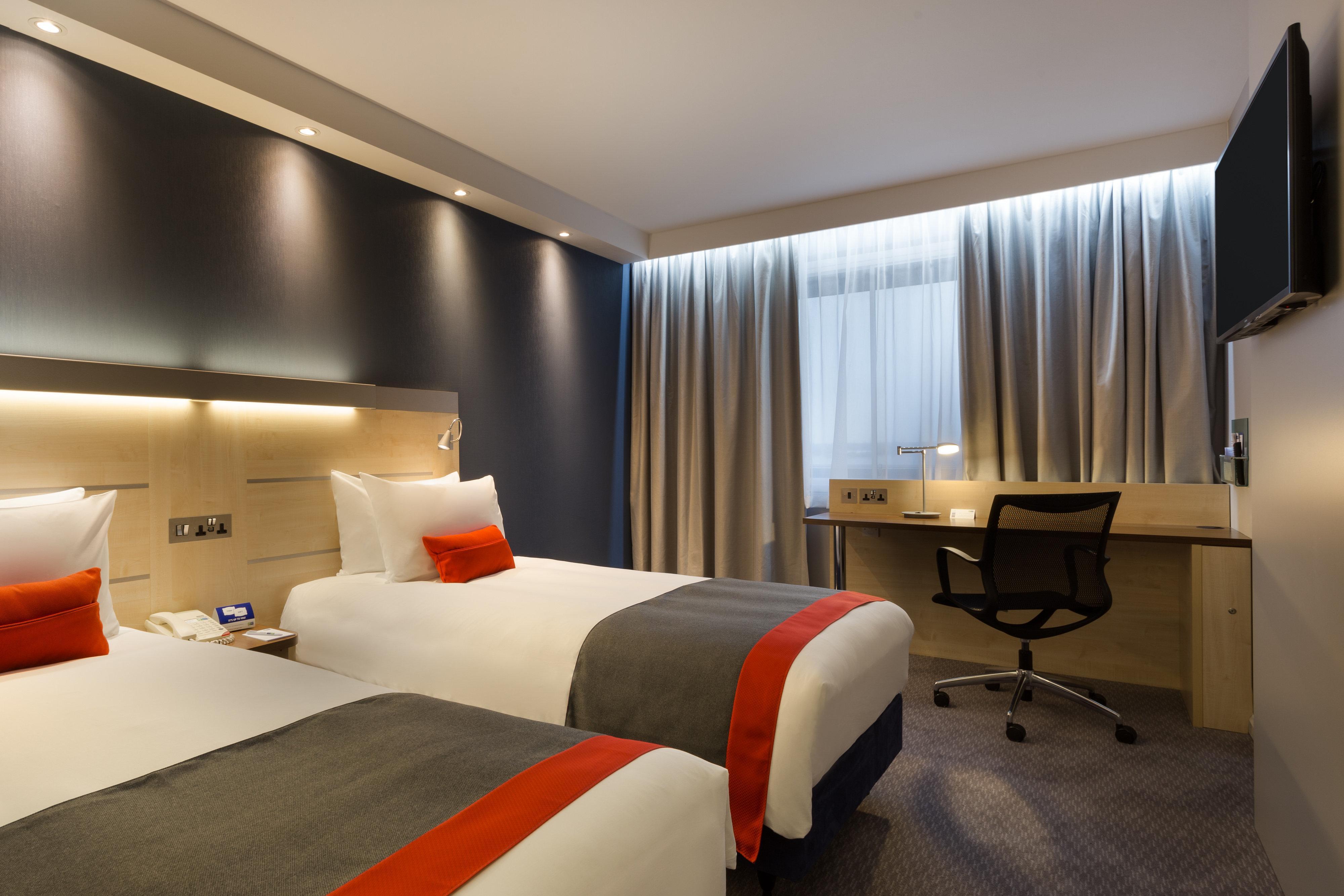 Holiday Inn Express London - Watford Junction By Ihg Номер фото